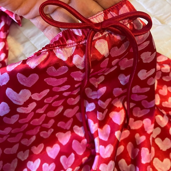 Adorable pink hearts PJ set 1X by In Bloom - Picture 6 of 8